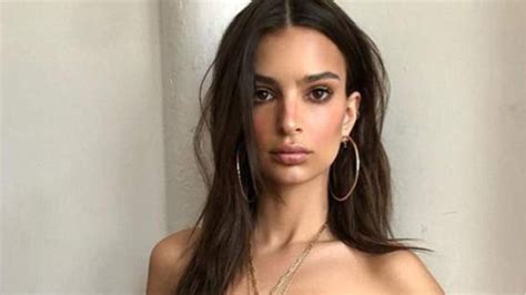 emily ratajkowski hot pics|Emily Ratajkowski barely